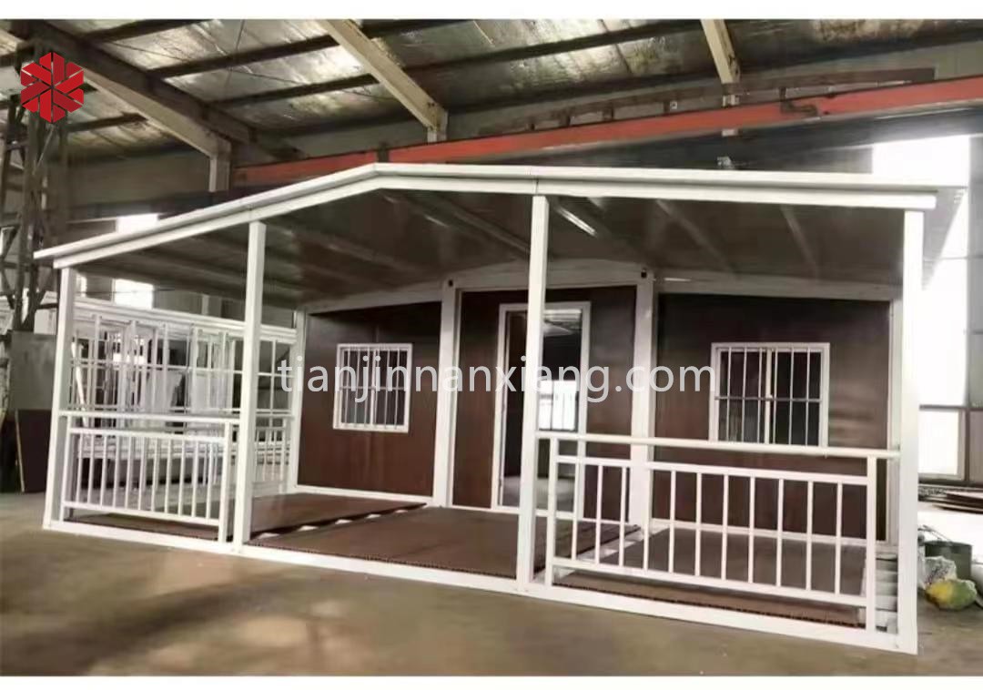 Customized container house