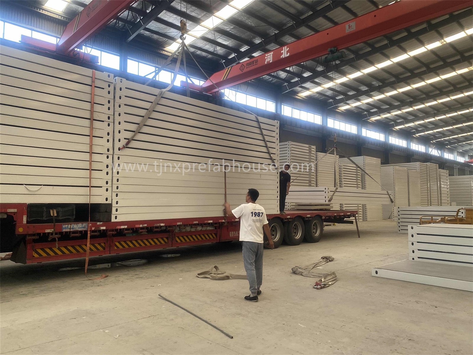 Units in warehouse stock