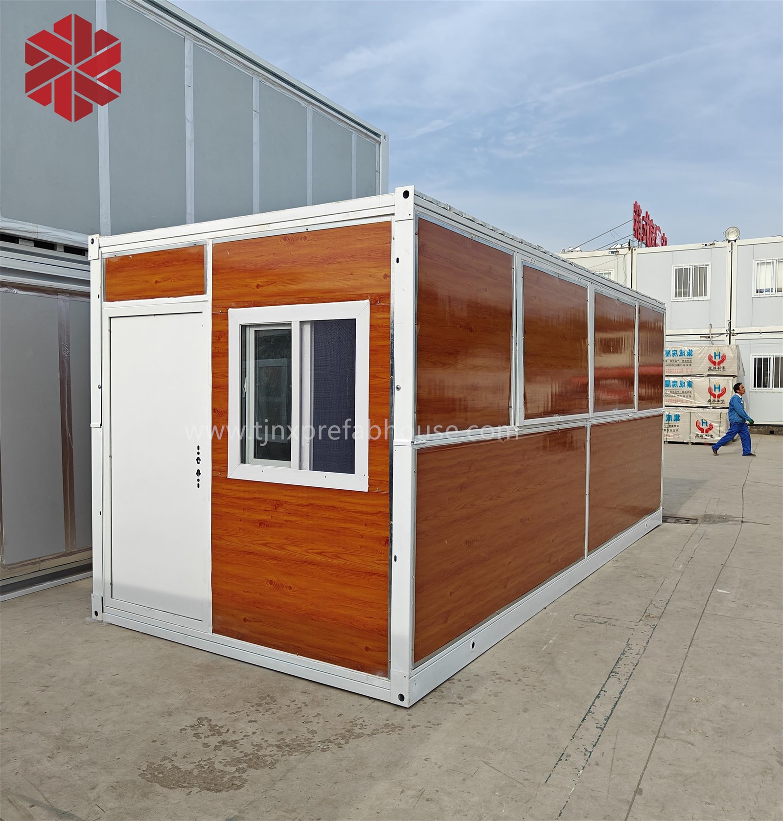 Additional window example