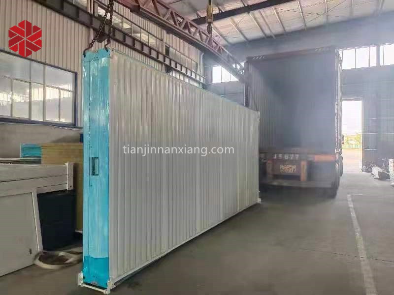 Shipping container preparation